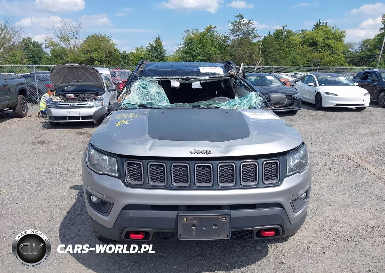 2021 Jeep Compass Trailhawk 4X4 VIN:3C4NJDDB6MT571698 - 12