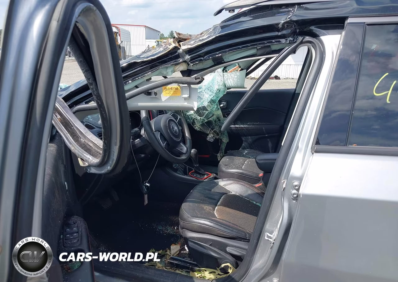 2021 Jeep Compass Trailhawk 4X4 VIN:3C4NJDDB6MT571698 - 5
