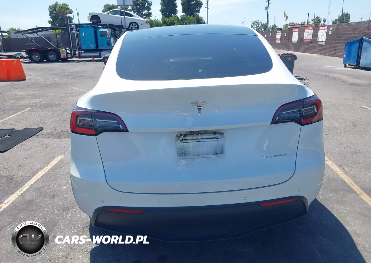 2021 Tesla Model Y Long Range Dual Motor All-Wheel Drive VIN:5YJYGDEE4MF122250 - 16