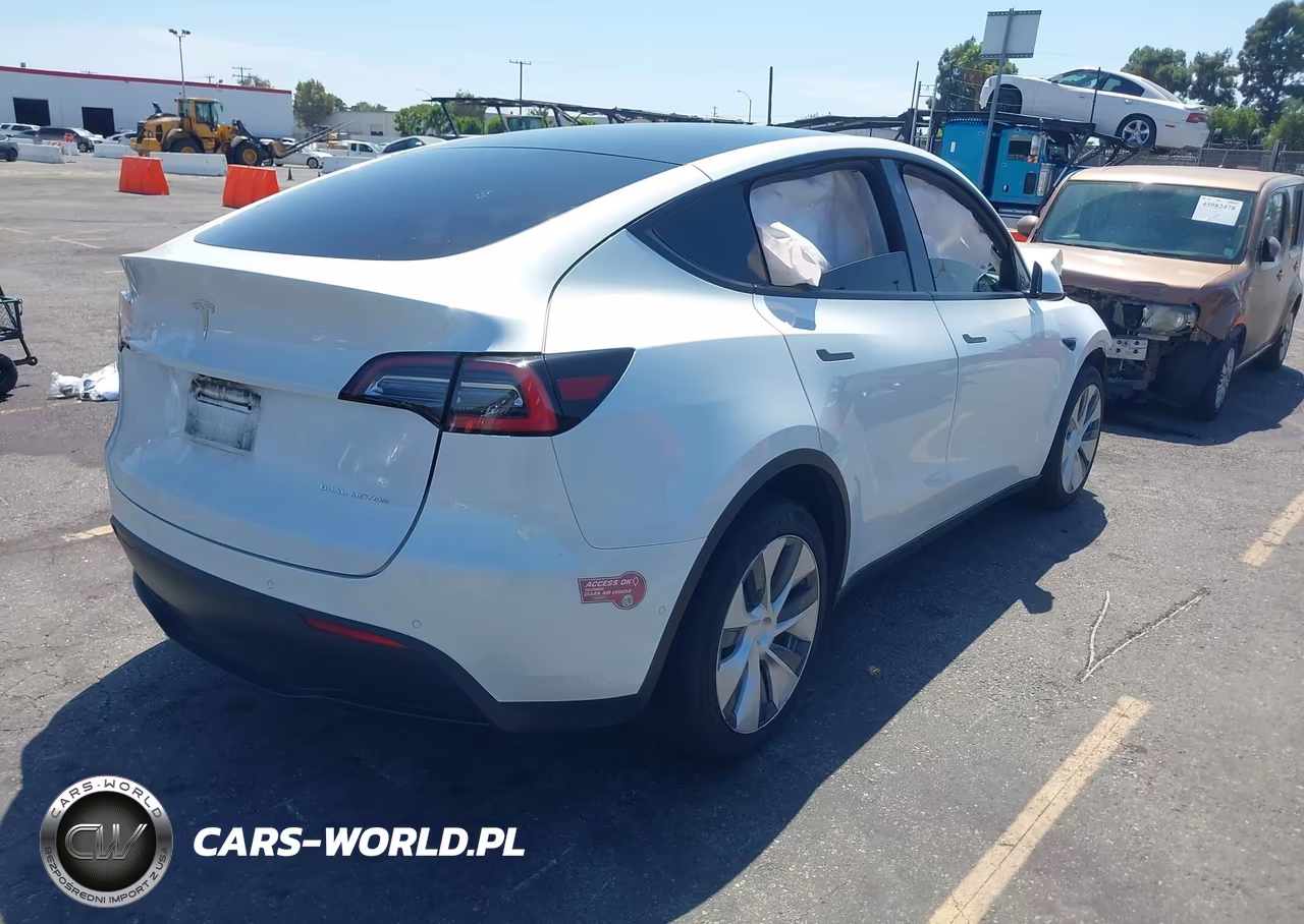 2021 Tesla Model Y Long Range Dual Motor All-Wheel Drive VIN:5YJYGDEE4MF122250 - 4