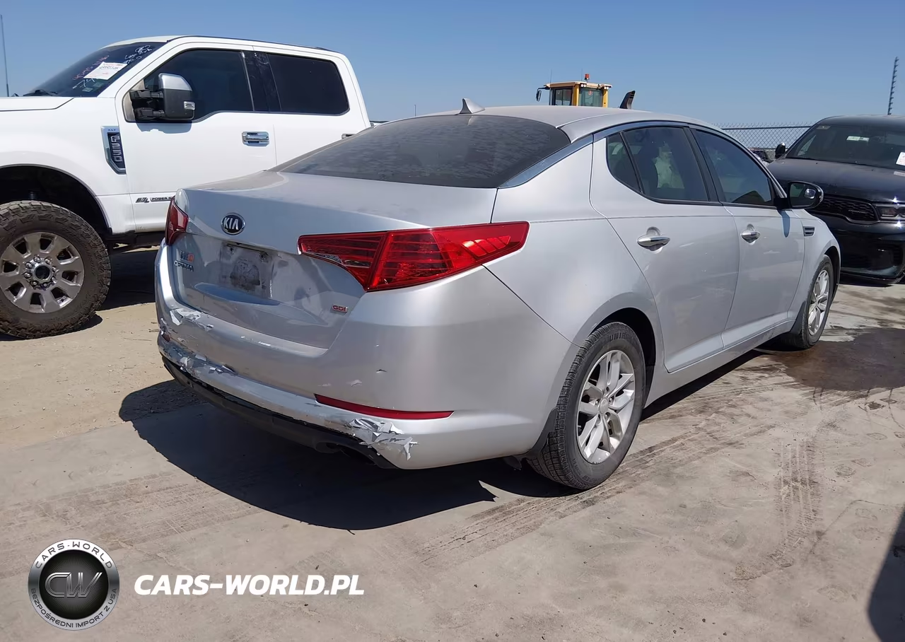 2013 Kia Optima Lx VIN:5XXGM4A75DG255933 - 4