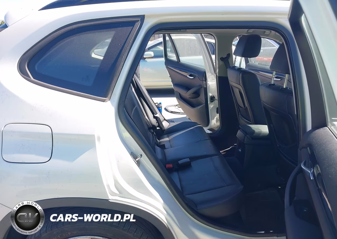 2013 BMW X1 Sdrive28I VIN:WBAVM1C51DVW41087 - 8