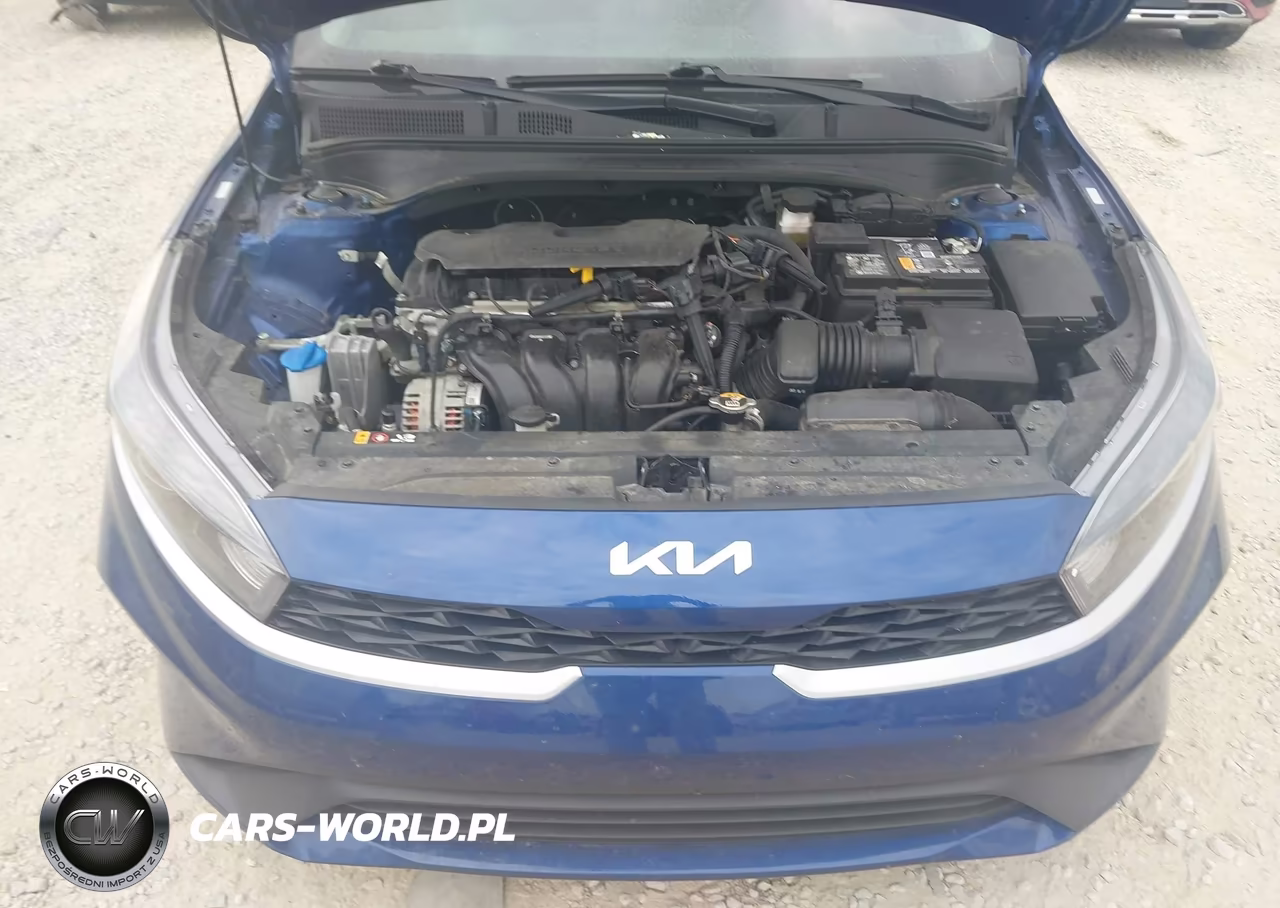 2024 Kia Forte Lxs VIN:3KPF24AD7RE733194 - 10