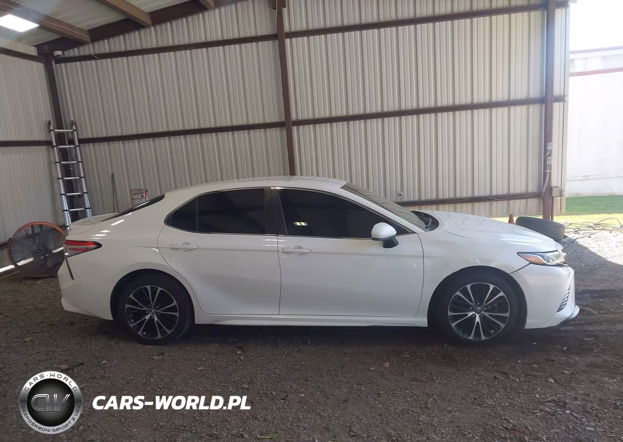 2018 Toyota Camry Se VIN:4T1B11HK8JU048580 - 13