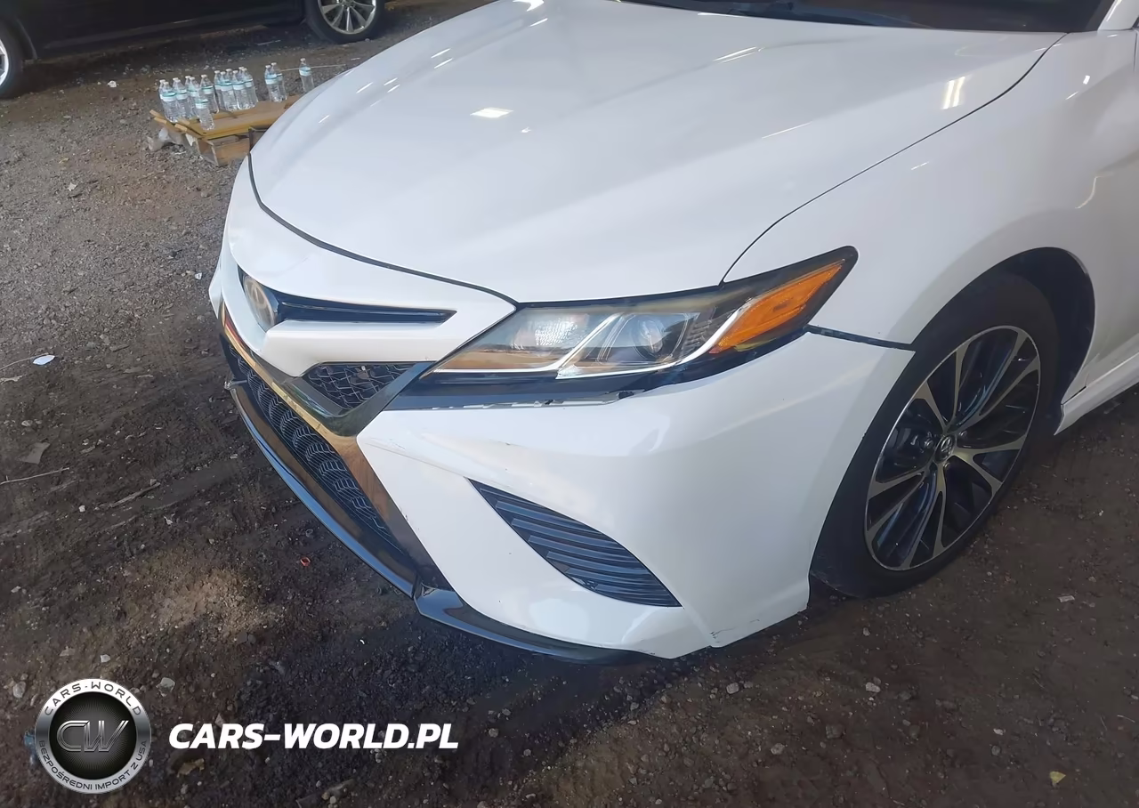 2018 Toyota Camry Se VIN:4T1B11HK8JU048580 - 6