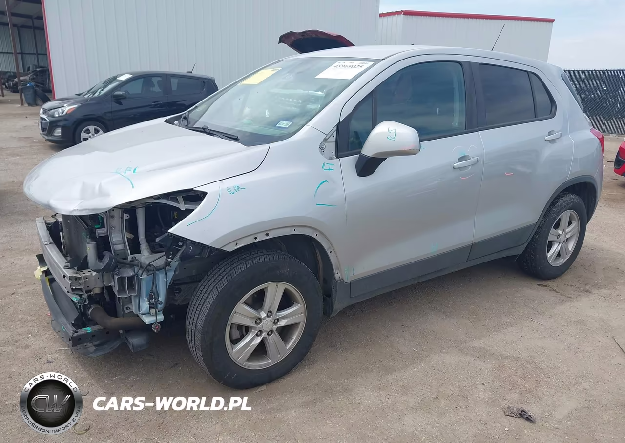 2019 Chevrolet Trax Ls VIN:3GNCJNSB1KL270552 - 2