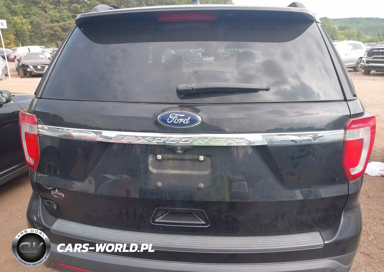 2018 Ford Explorer VIN:1FM5K7B83JGC44015 - 16