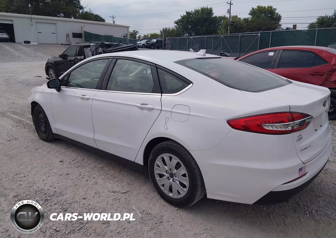 2020 Ford Fusion S VIN:3FA6P0G78LR249973 - 3