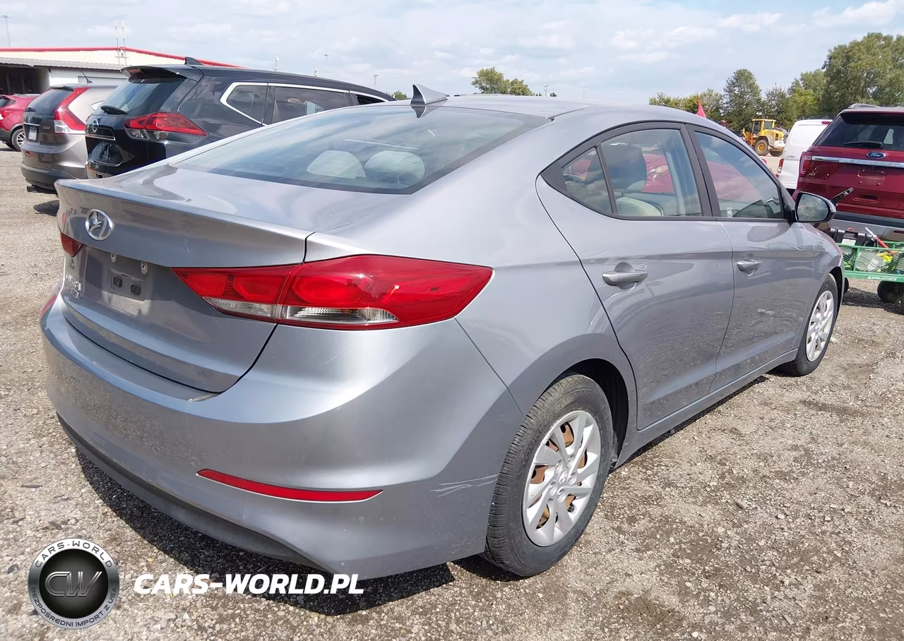 2017 Hyundai Elantra Se VIN:5NPD74LF5HH066563 - 4