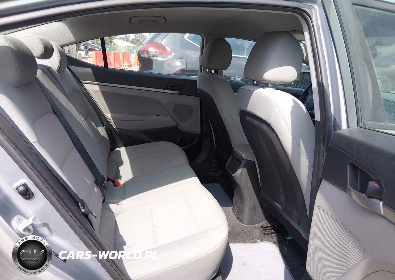 2017 Hyundai Elantra Se VIN:5NPD74LF5HH066563 - 8