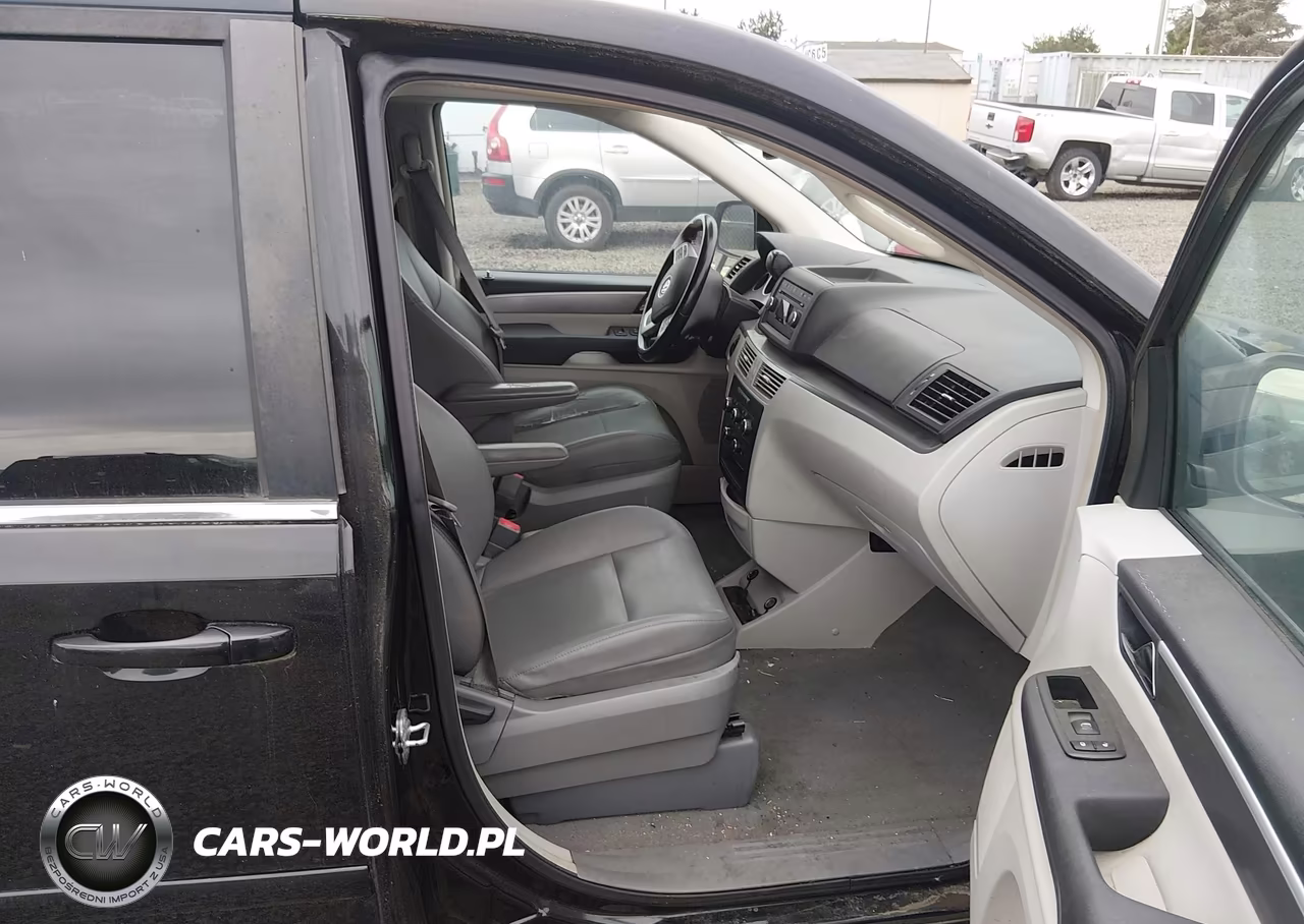 2012 Volkswagen Routan Se VIN:2C4RVABG4CR276944 - 5