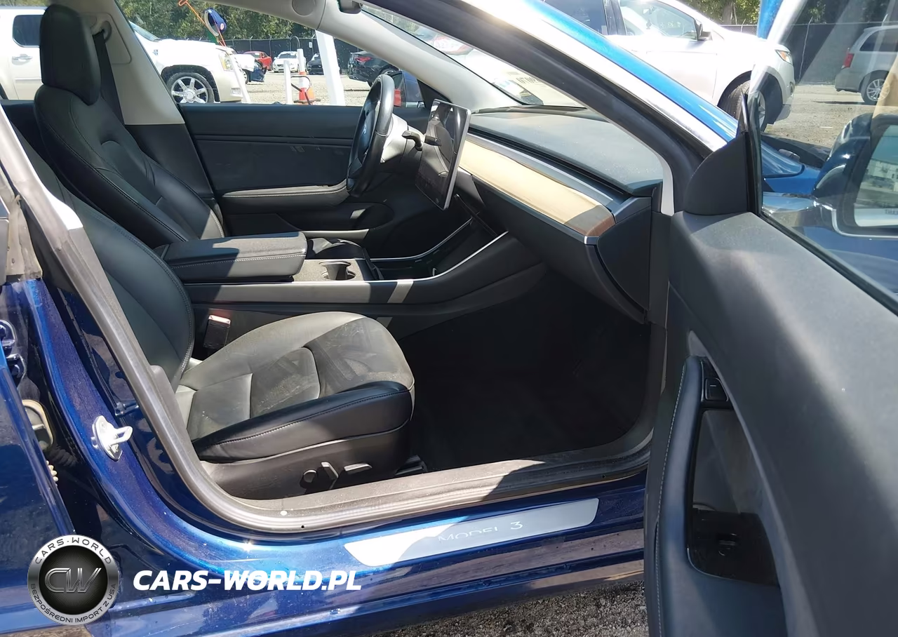 2018 Tesla Model 3 Long Range-Performance VIN:5YJ3E1EB7JF117382 - 5