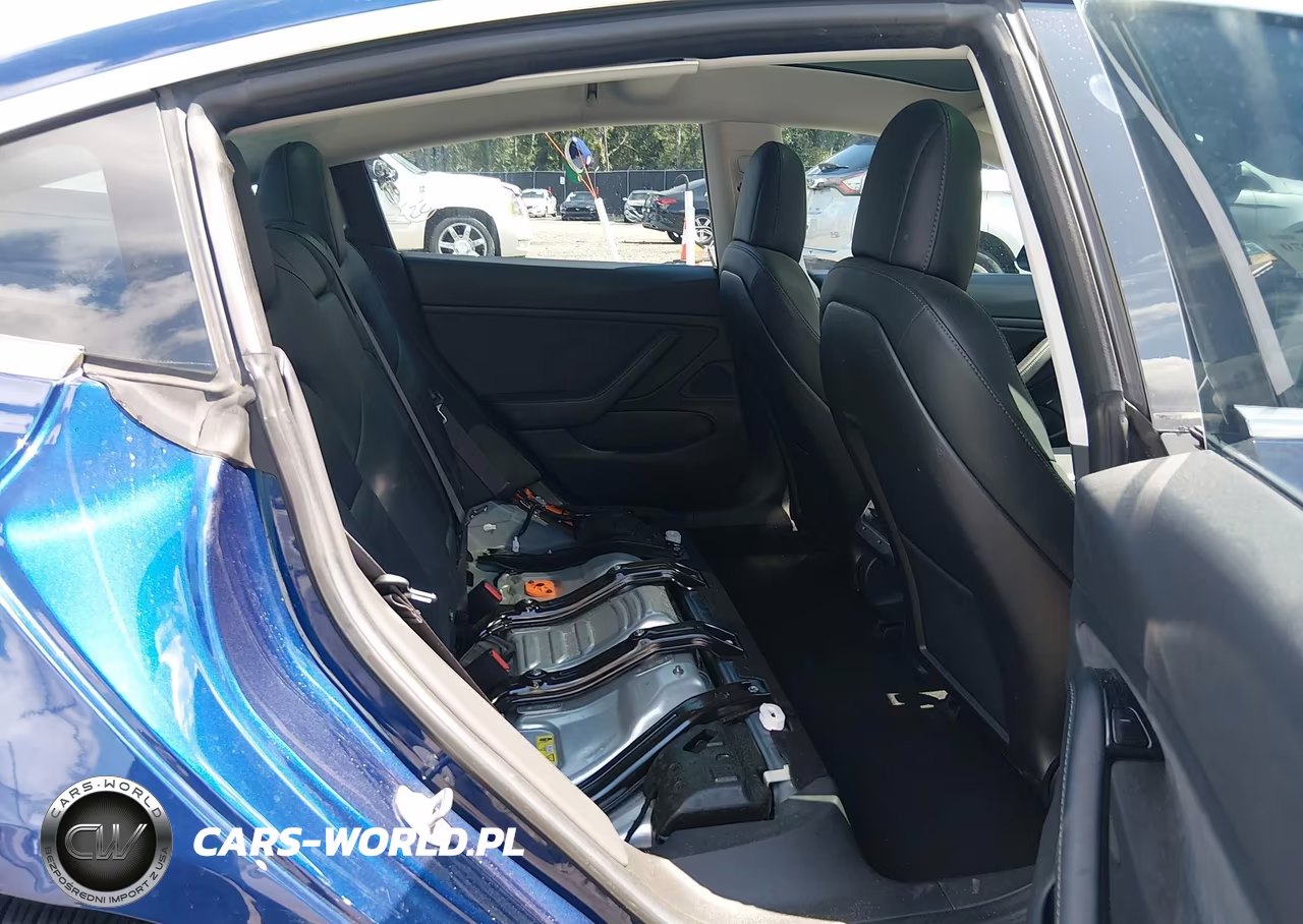 2018 Tesla Model 3 Long Range-Performance VIN:5YJ3E1EB7JF117382 - 8