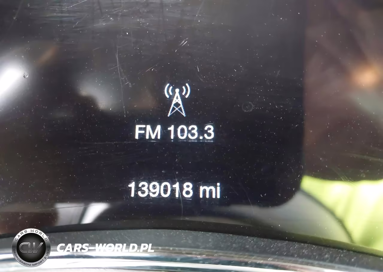 2019 Jeep Grand Cherokee Limited 4X4 VIN:1C4RJFBG3KC551378 - 15
