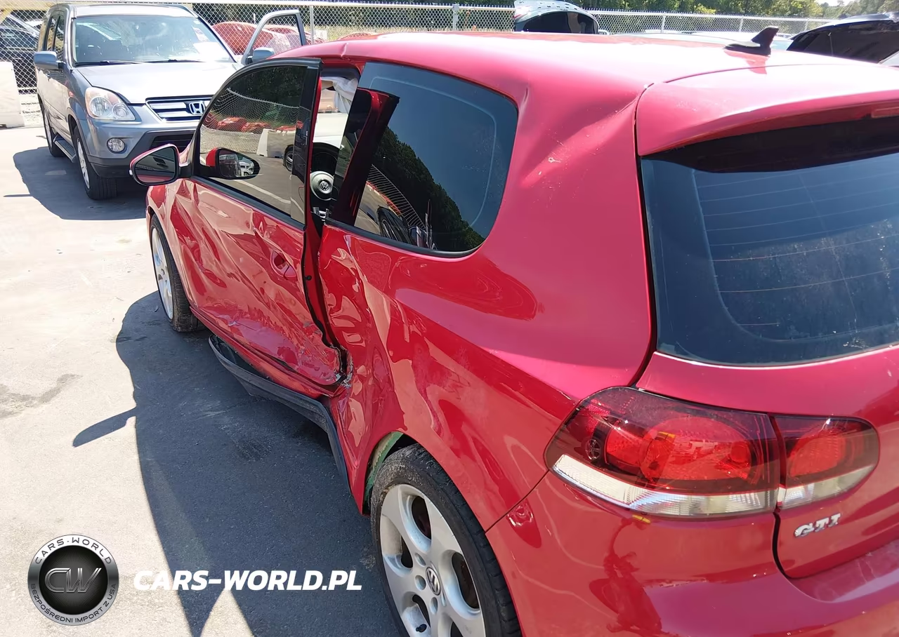 2010 Volkswagen Gti 2-Door VIN:WVWEV7AJ7AW182611 - 12