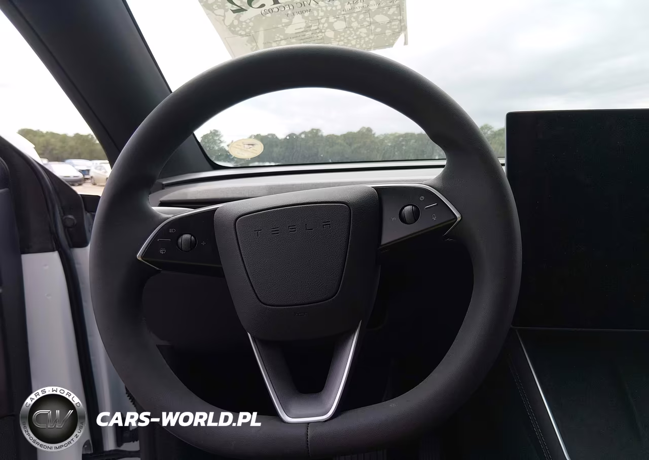 2026 Tesla Model Y Premium Rear-Wheel Drive-Rear-Wheel Drive VIN:7SAYGDED9TA654311 - 15