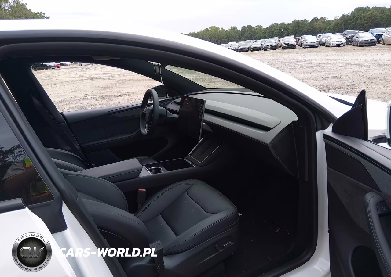 2026 Tesla Model Y Premium Rear-Wheel Drive-Rear-Wheel Drive VIN:7SAYGDED9TA654311 - 5