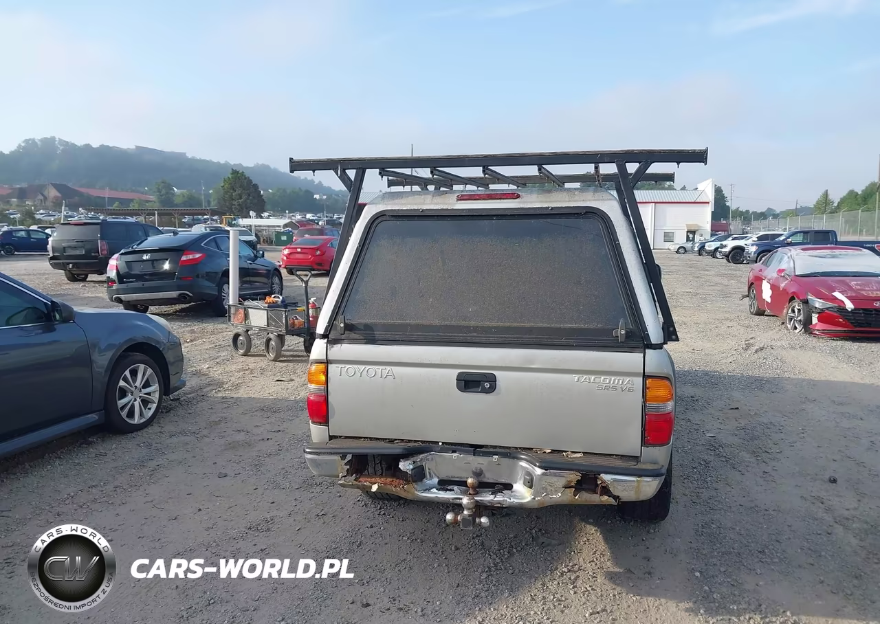 2002 Toyota Tacoma Base V6 VIN:5TEWN72N92Z107810 - 16