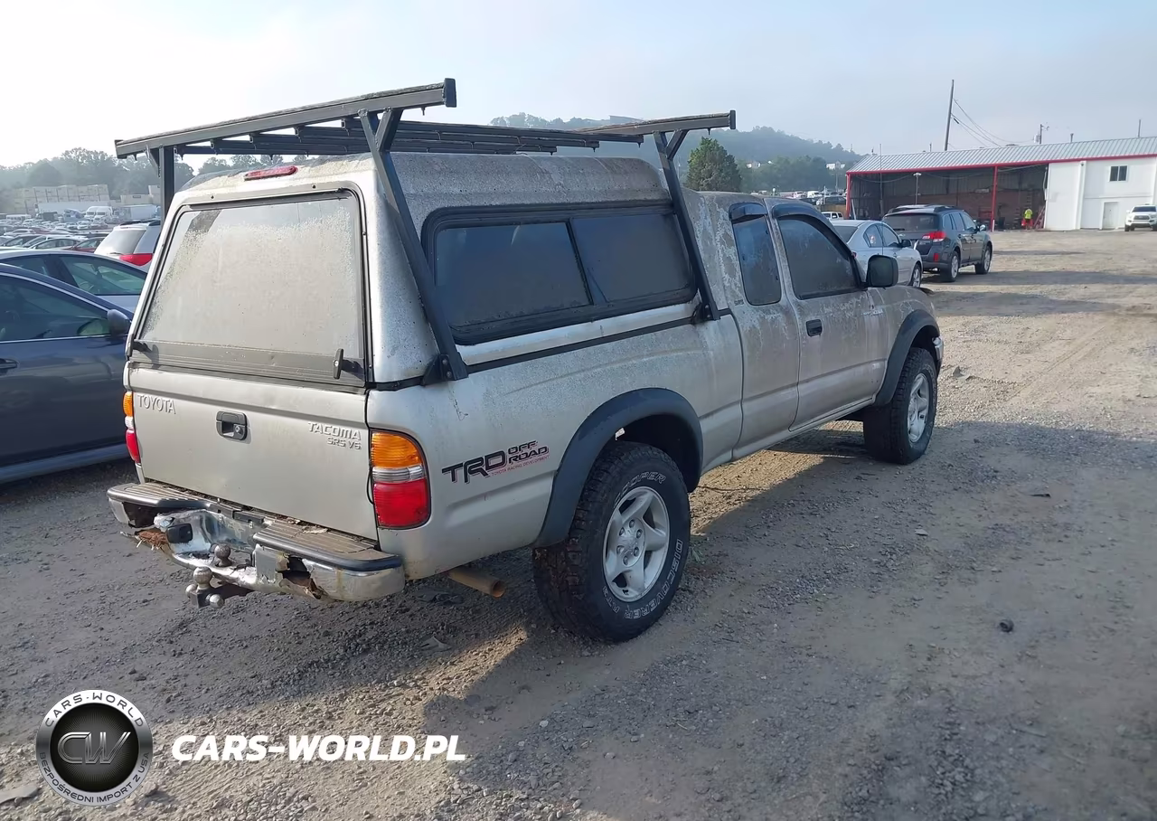 2002 Toyota Tacoma Base V6 VIN:5TEWN72N92Z107810 - 4