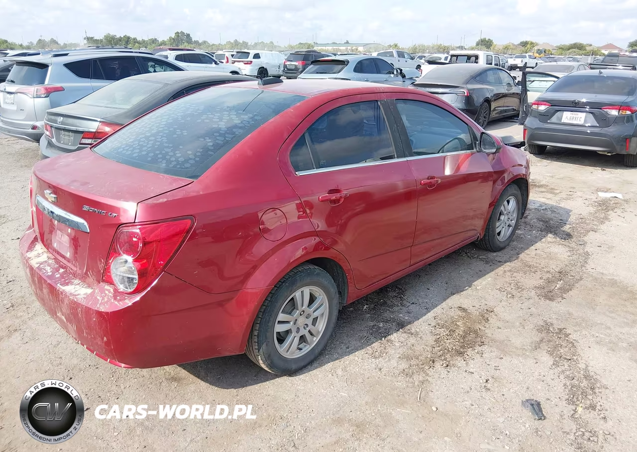 2016 Chevrolet Sonic Lt Auto VIN:1G1JC5SH5G4163816 - 4