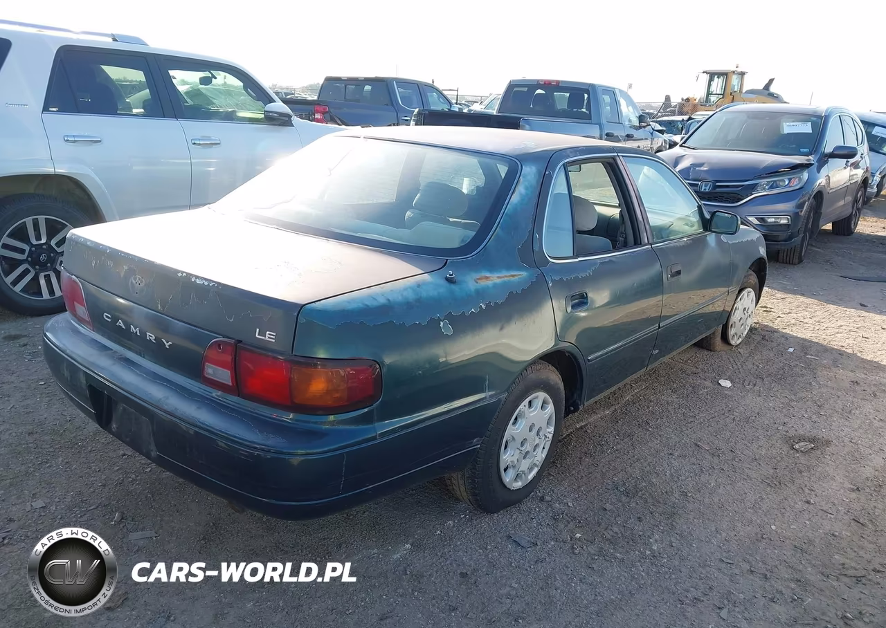 1996 Toyota Camry Dx-Le-Xle VIN:4T1BG12K5TU936245 - 4