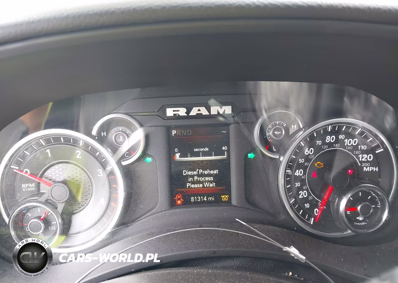 2024 Ram 2500 VIN:3C6UR5DLXRG153798 - 7