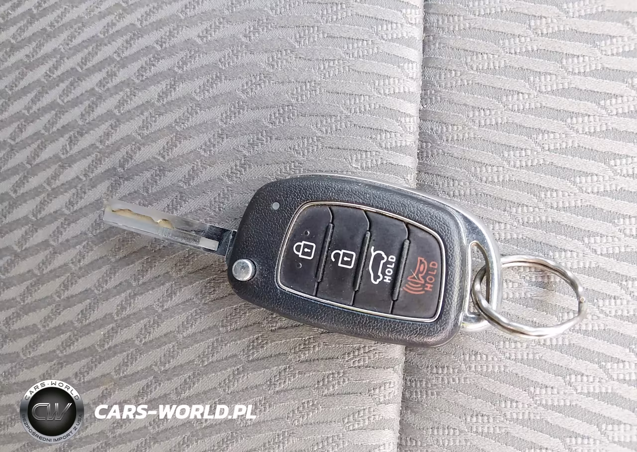 2018 Hyundai Santa Fe Sport 2.4L VIN:5XYZTDLB1JG560396 - 11