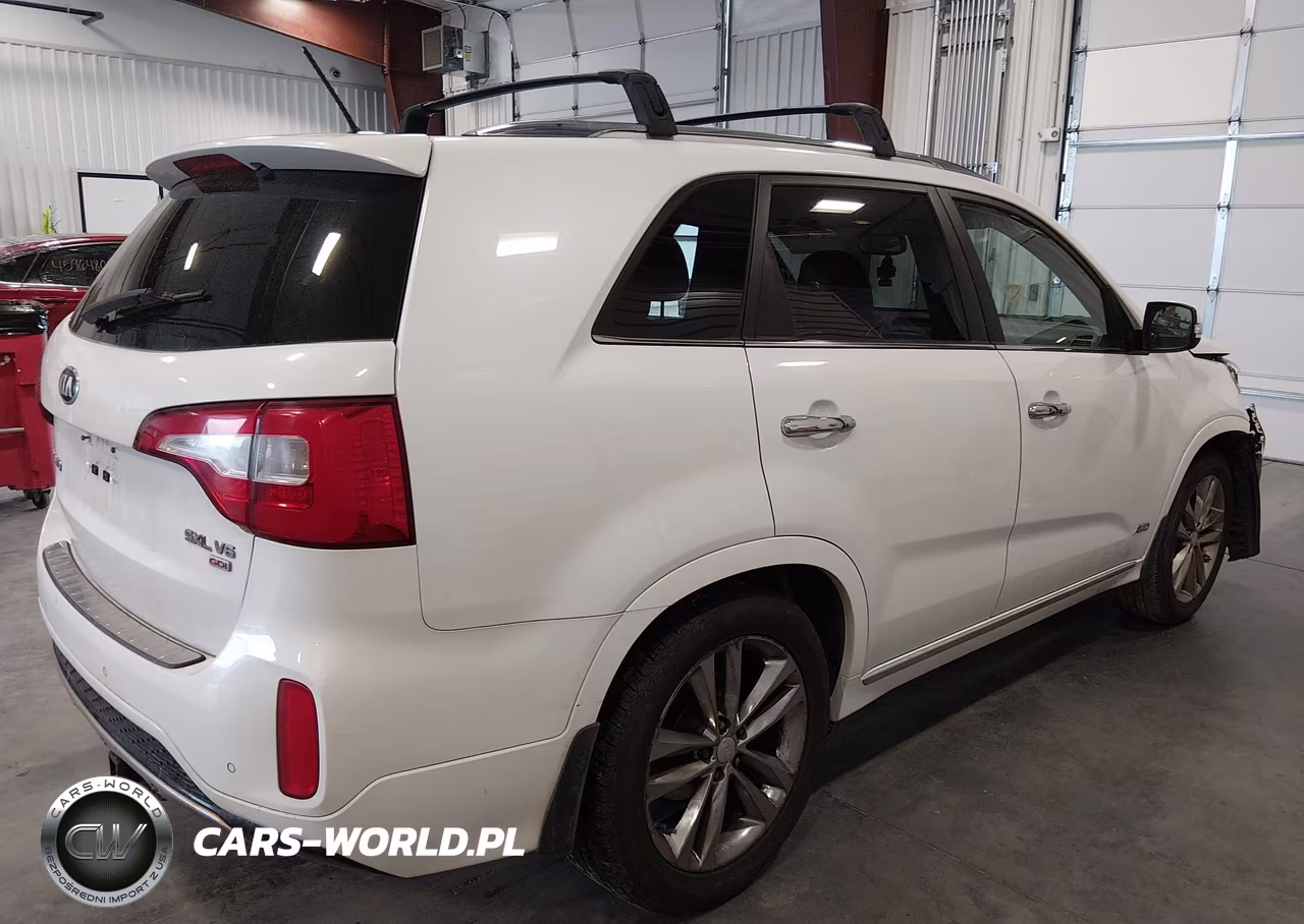 2014 Kia Sorento Limited V6 VIN:5XYKWDA77EG530638 - 4