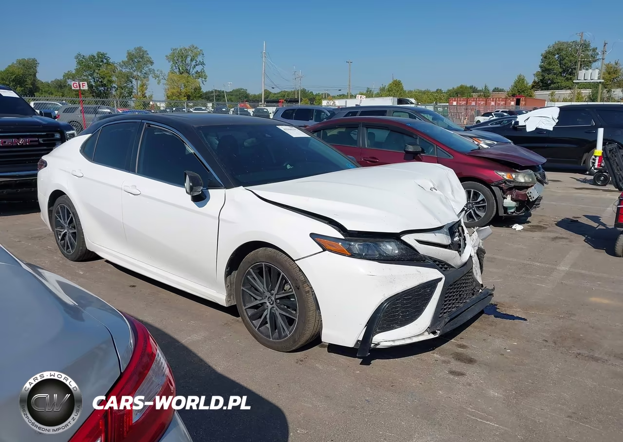 2023 Toyota Camry Se