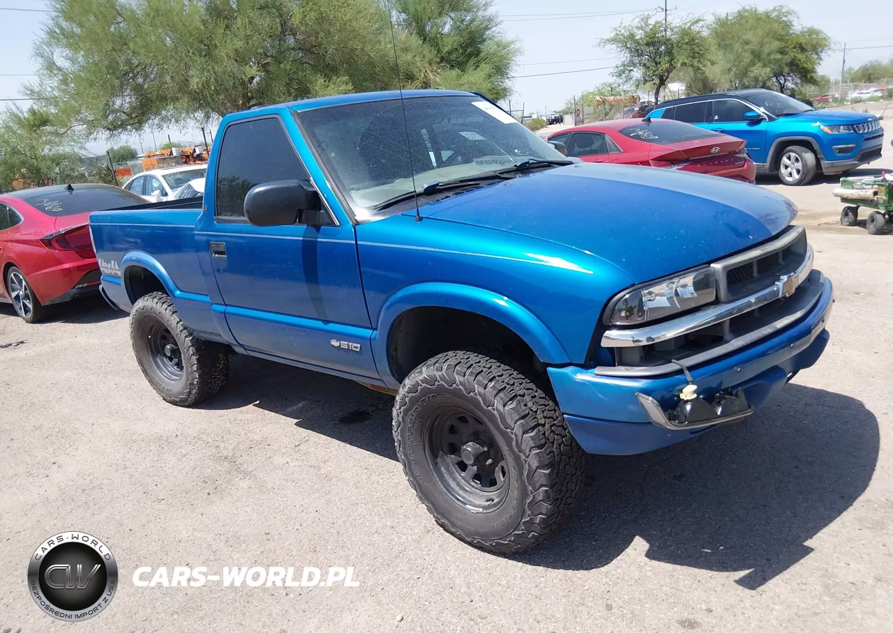 2000 Chevrolet S-10 Ls