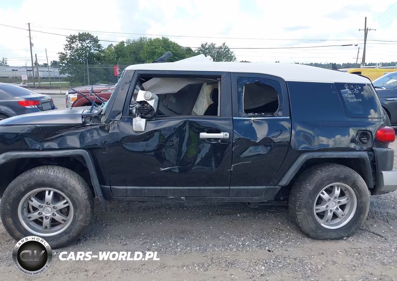 2007 Toyota Fj Cruiser VIN:JTEBU11F570010227 - 13