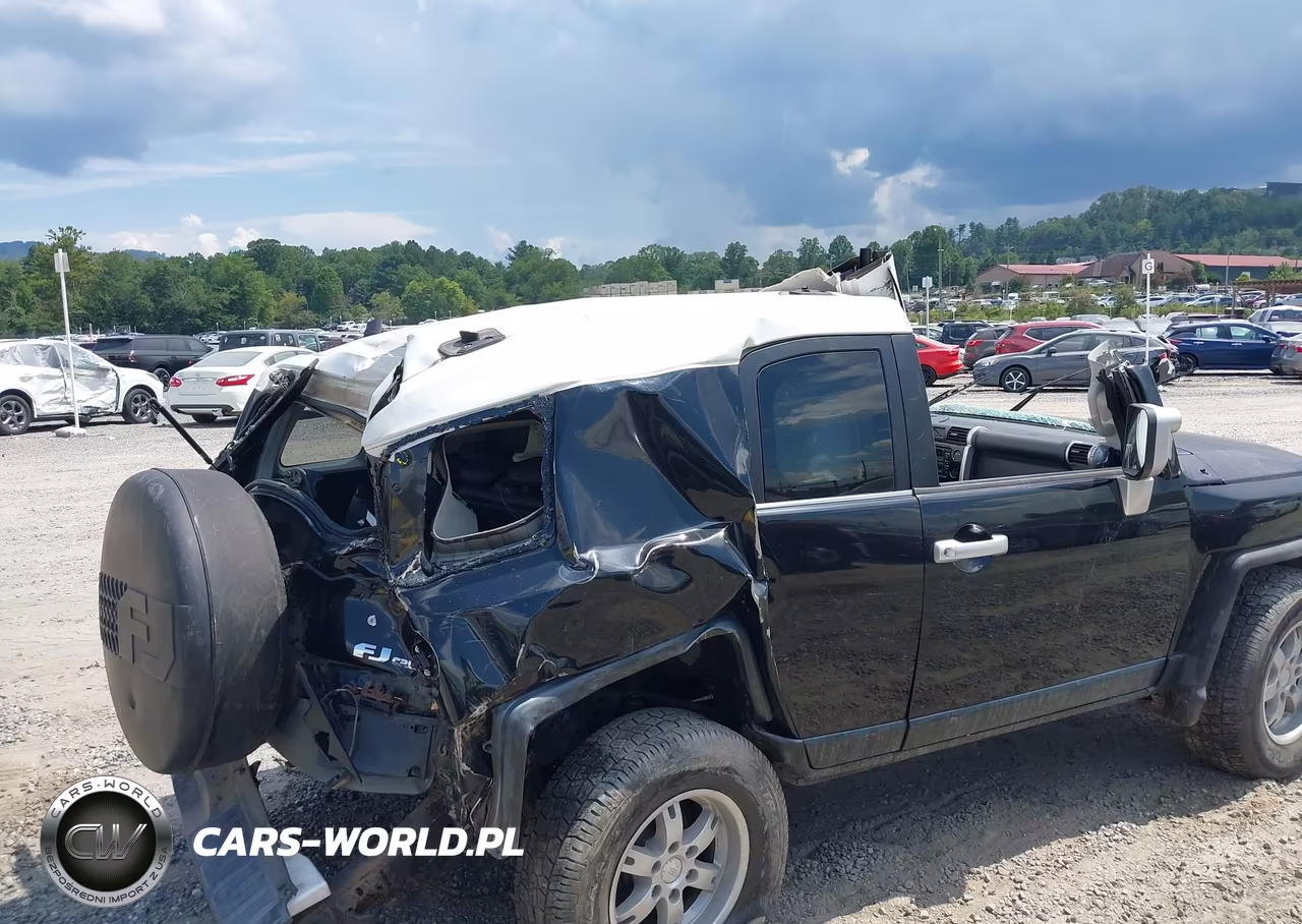 2007 Toyota Fj Cruiser VIN:JTEBU11F570010227 - 6