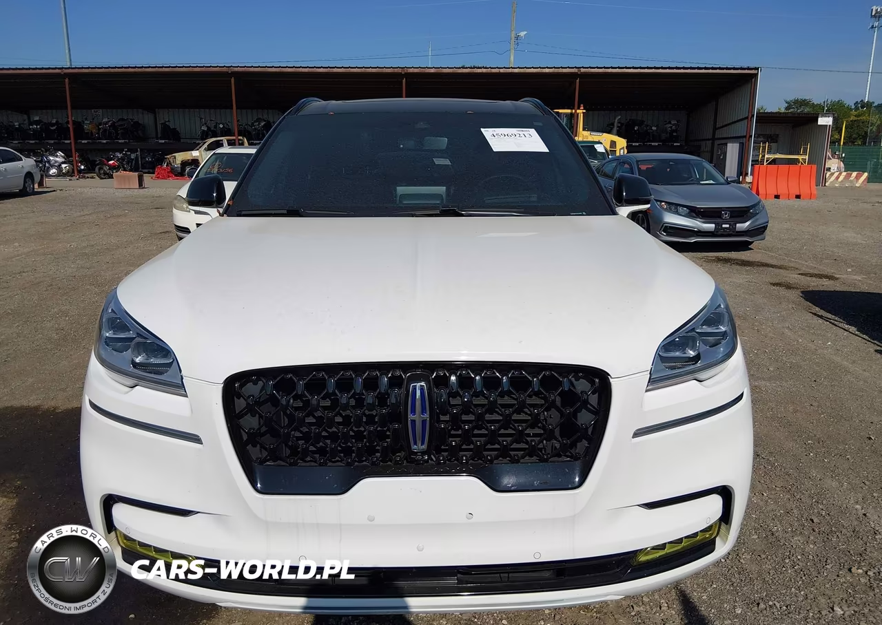 2020 Lincoln Aviator Grand Touring VIN:5LMYJ8XY8LGL34890 - 12
