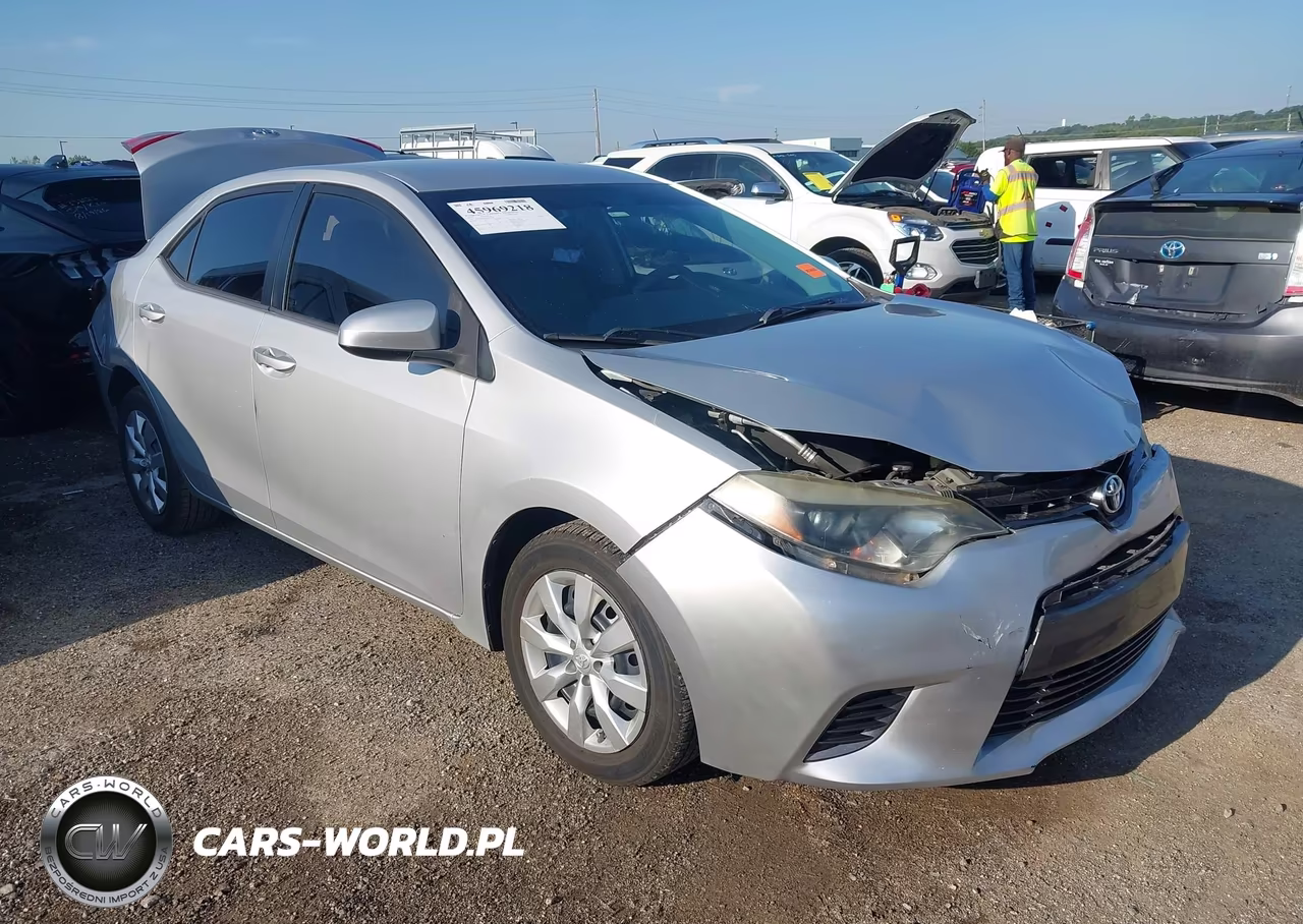 2015 Toyota Corolla Le – zdjęcie 1 z 16