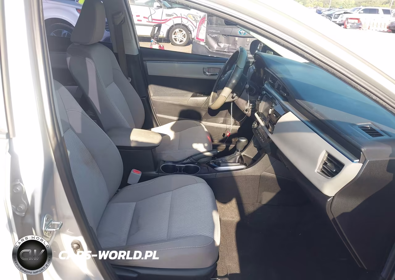 2015 Toyota Corolla Le VIN:5YFBURHE2FP340024 - 5