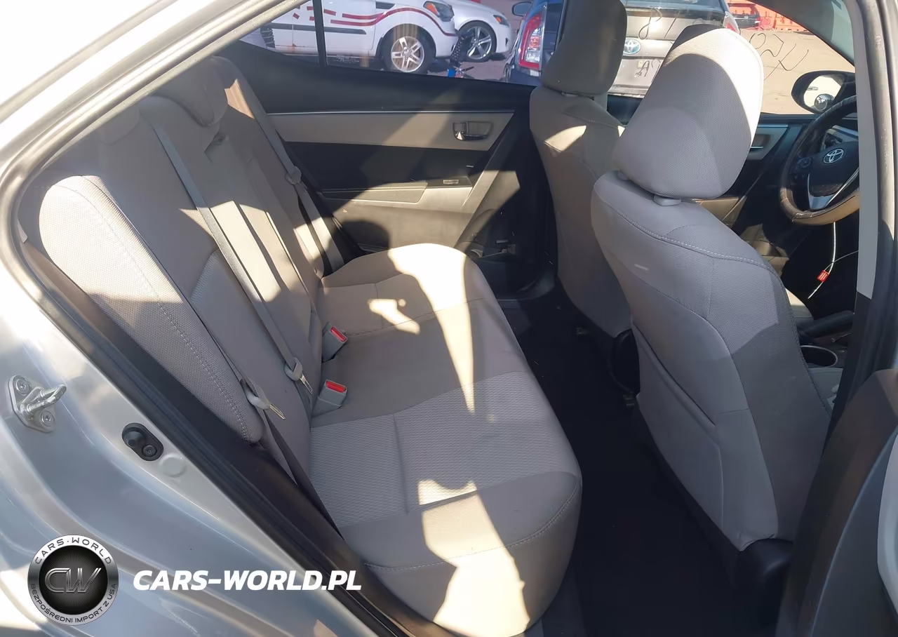2015 Toyota Corolla Le VIN:5YFBURHE2FP340024 - 8
