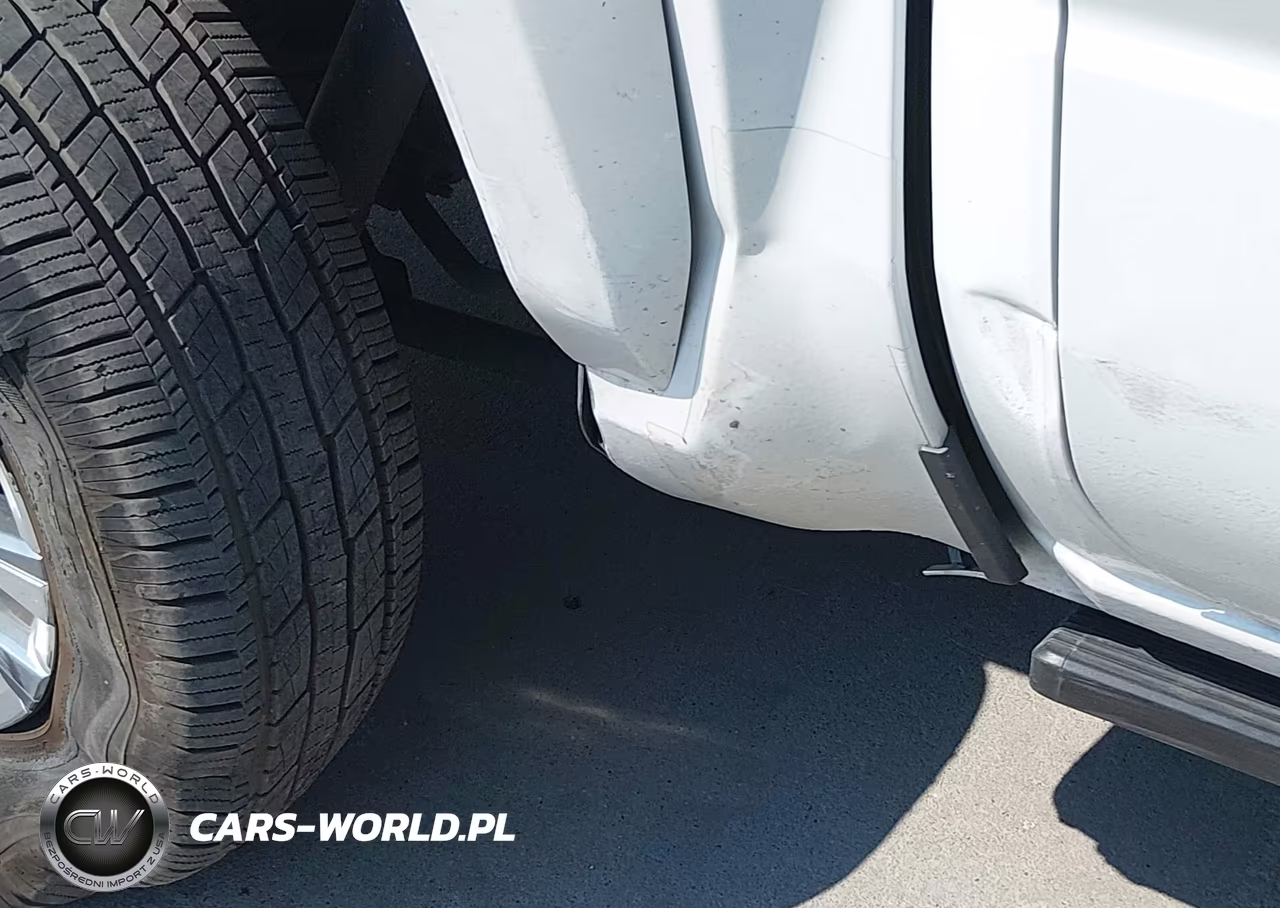 2025 Toyota Tacoma Limited VIN:3TYLB5JN8ST061647 - 18