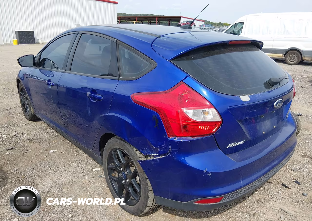 2014 Ford Focus Se VIN:1FADP3K20EL200062 - 3