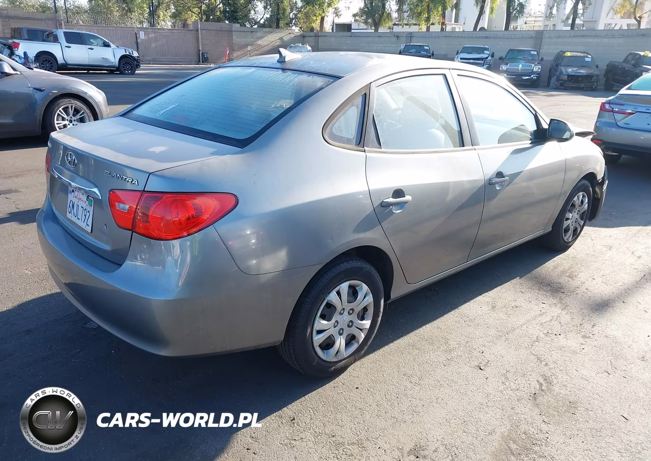 2010 Hyundai Elantra Gls VIN:KMHDU4AD4AU069245 - 4