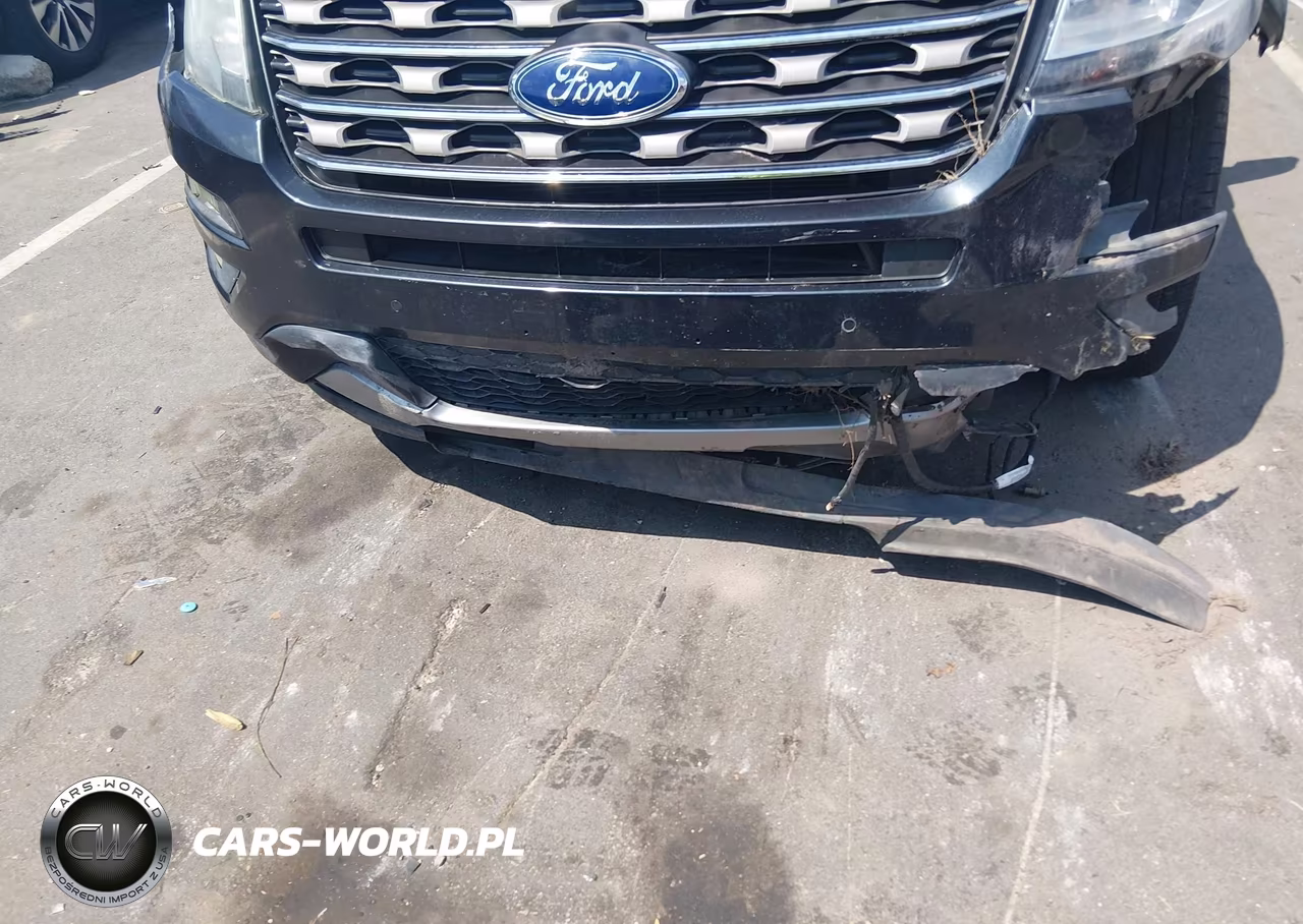 2017 Ford Explorer Xlt VIN:1FM5K7D80HGB45546 - 6