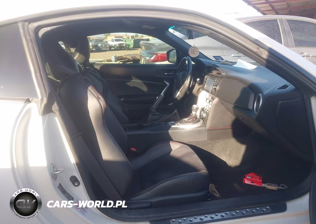 2016 Subaru Brz Limited VIN:JF1ZCAC16G8600919 - 5