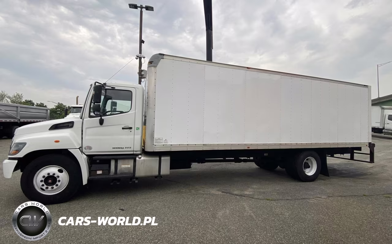 2017 Hino 338 Box Truck VIN:5PVNV8JV9H4S57145 - 10