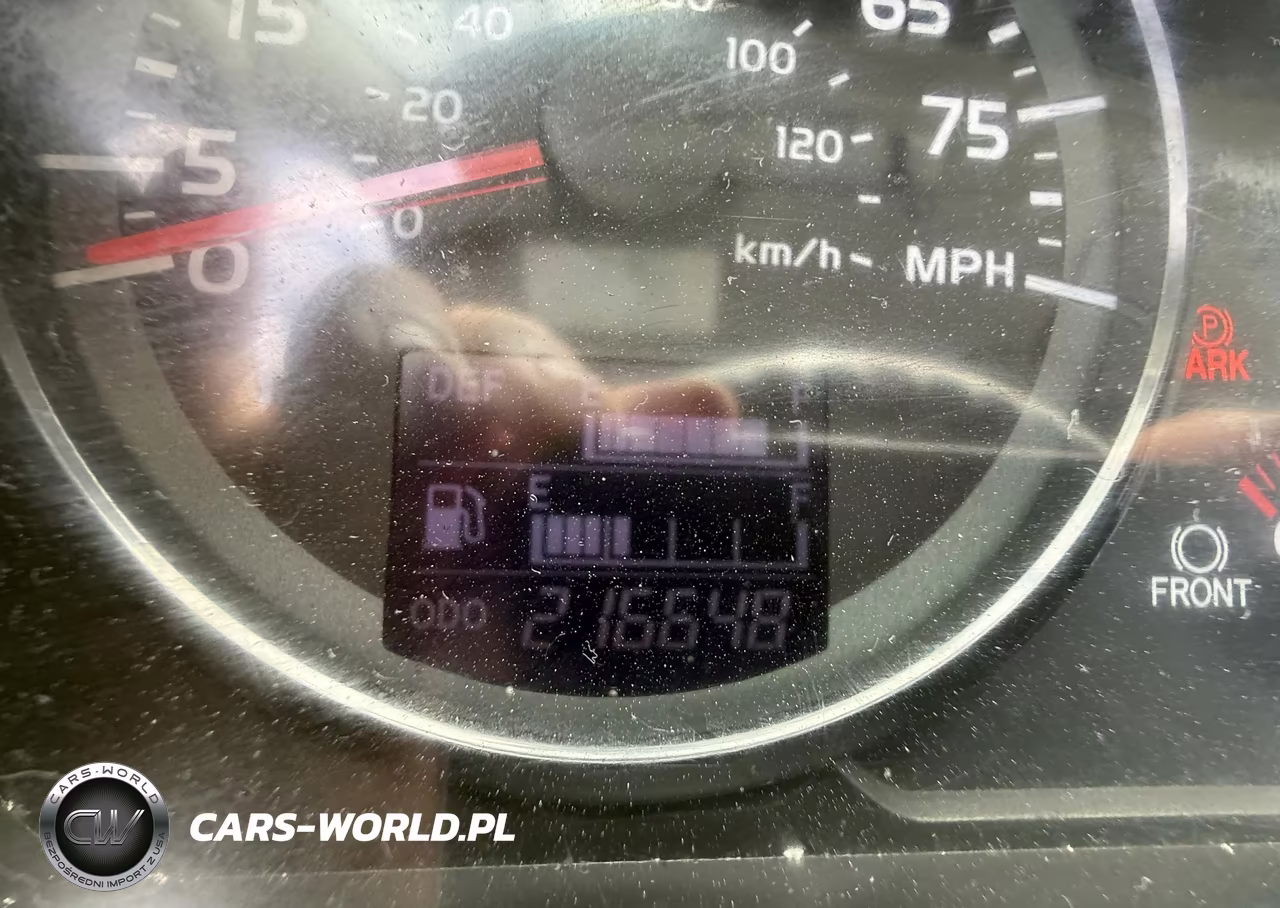 2017 Hino 338 Box Truck VIN:5PVNV8JV9H4S57145 - 11