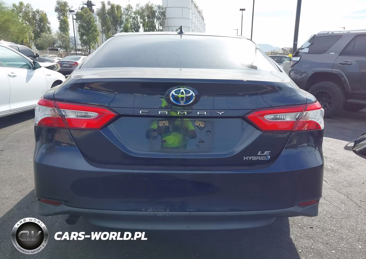 2020 Toyota Camry Le Hybrid VIN:4T1C31AK4LU543466 - 16