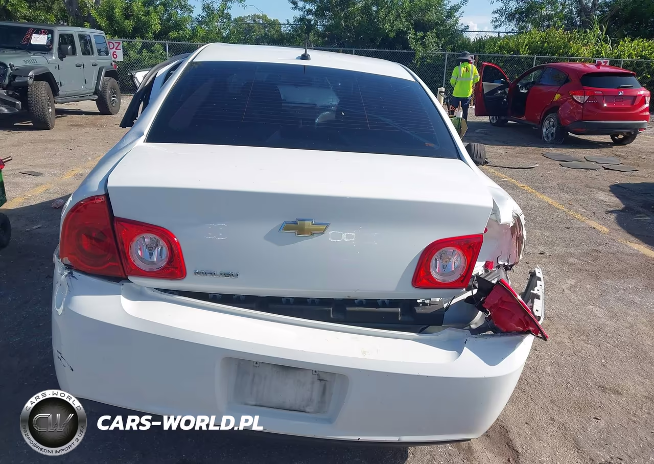 2011 Chevrolet Malibu Ls VIN:1G1ZB5E10BF343755 - 15