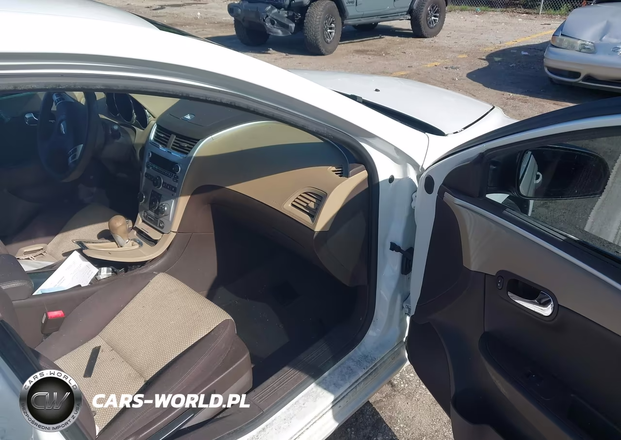 2011 Chevrolet Malibu Ls VIN:1G1ZB5E10BF343755 - 5