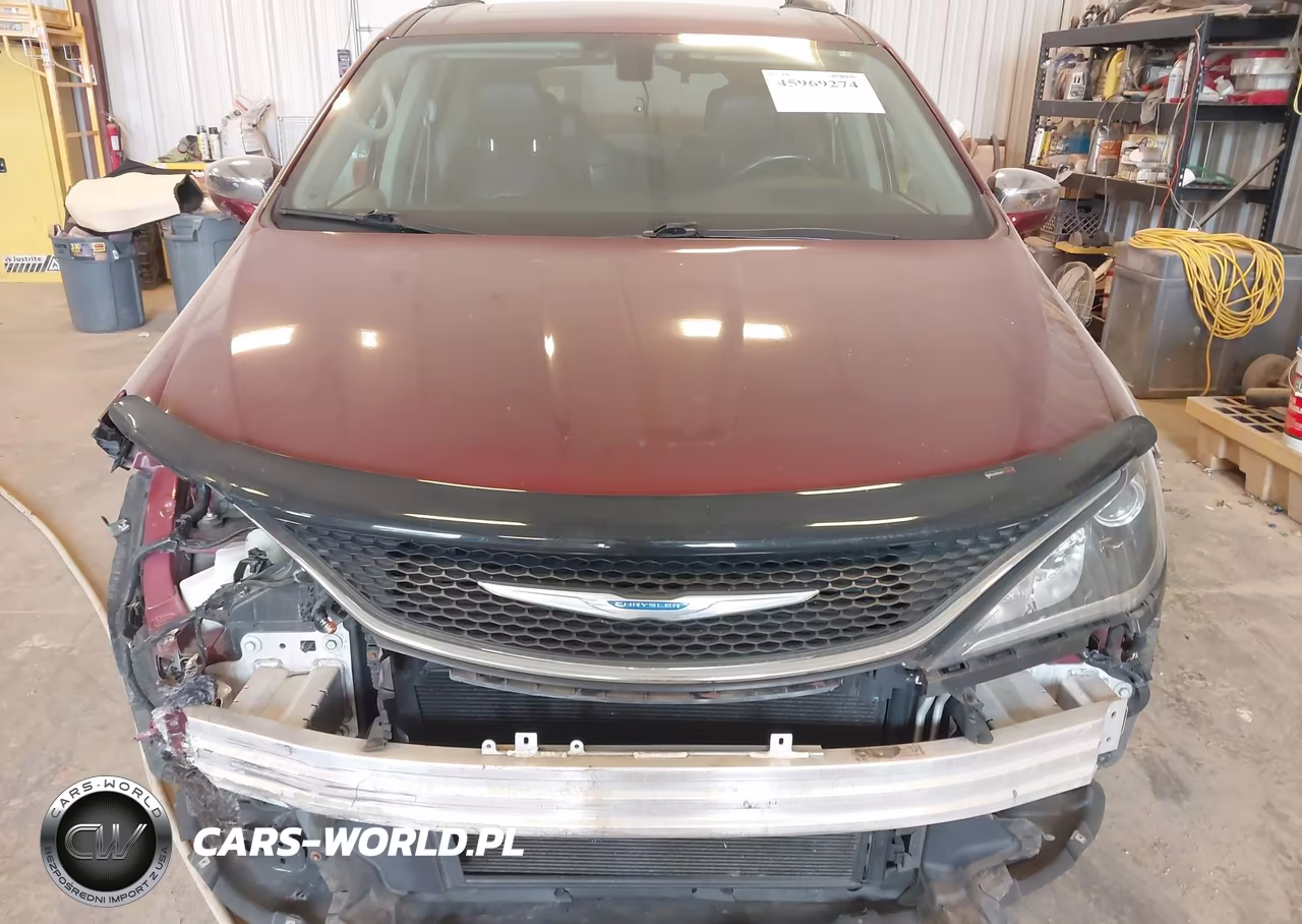 2018 Chrysler Pacifica Limited VIN:2C4RC1GG1JR276038 - 12