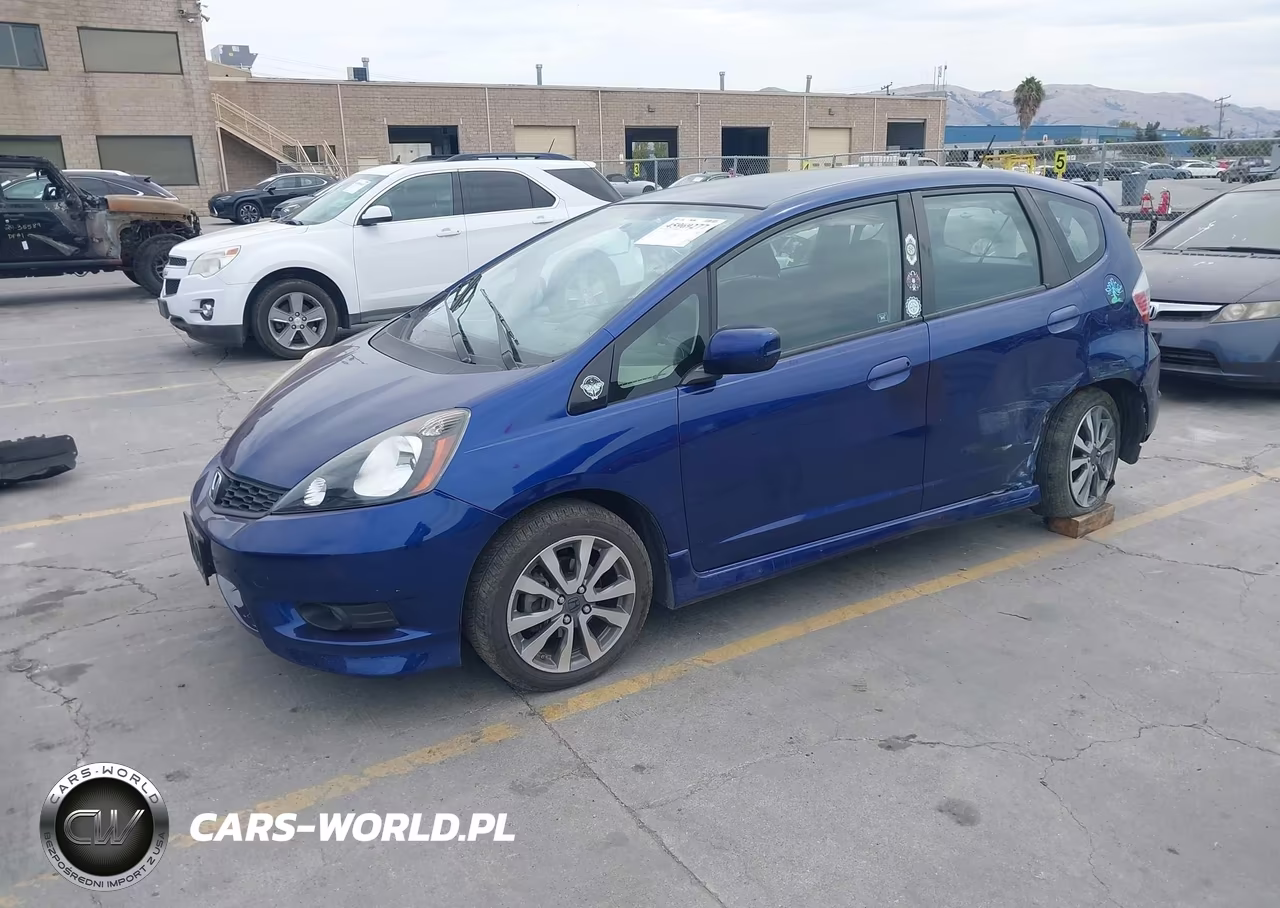 2012 Honda Fit Sport VIN:JHMGE8H54CC010899 - 2
