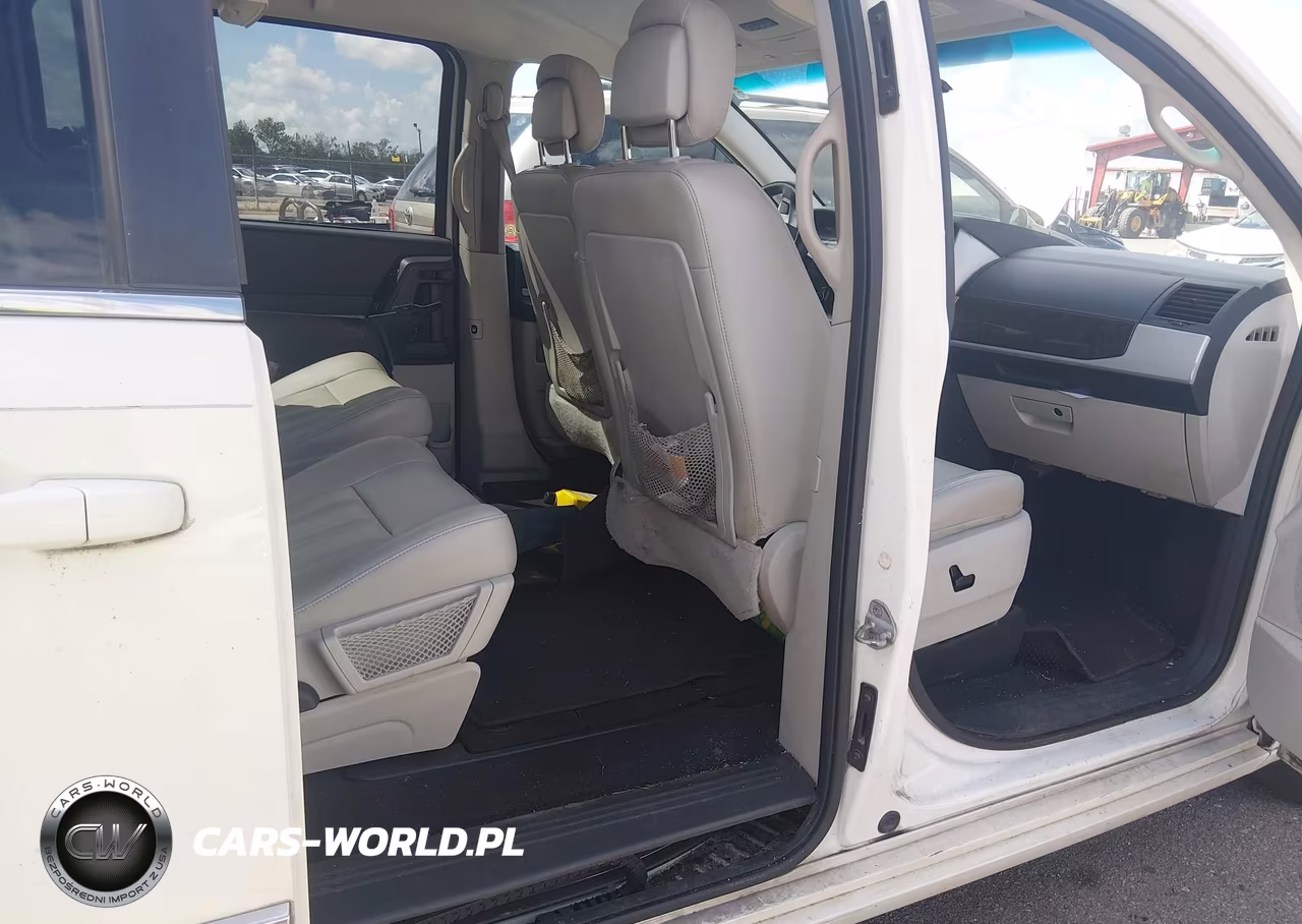 2010 Dodge Grand Caravan Sxt VIN:2D4RN5DX2AR447291 - 8