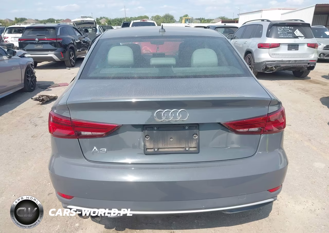2018 Audi A3 2.0T Premium-2.0T Tech Premium VIN:WAUAUGFF9J1058467 - 16